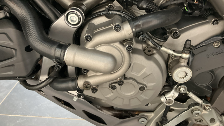 Ducati Multistrada 1200 Enduro Red